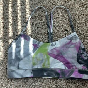 Lululemon flow y bra size 6